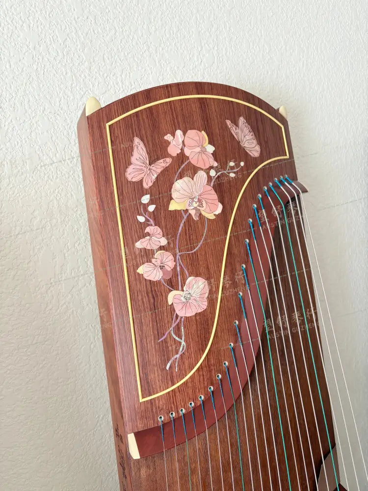 [cargo]Dunhuang 敦煌 ｜镜花蝶影 Echos of Blossoms and Butterflies