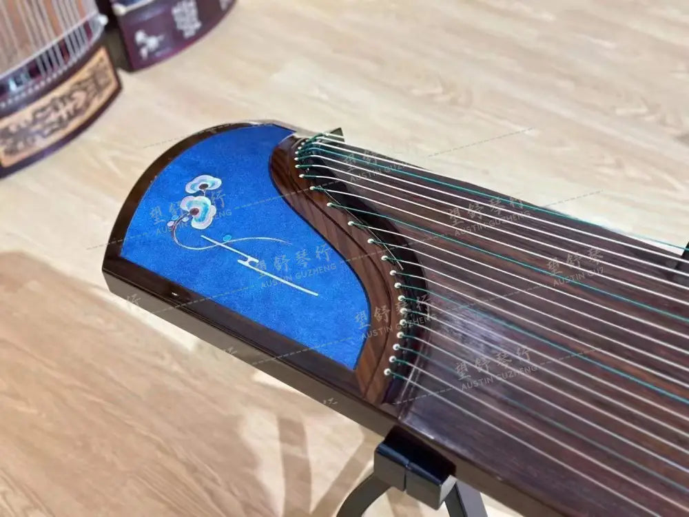 Haitang Guzheng 海棠国乐古筝 carved paulownia with embroidery 刺绣挖筝 Ruyi 如一 East Indian Rosewood 阔叶黄檀
