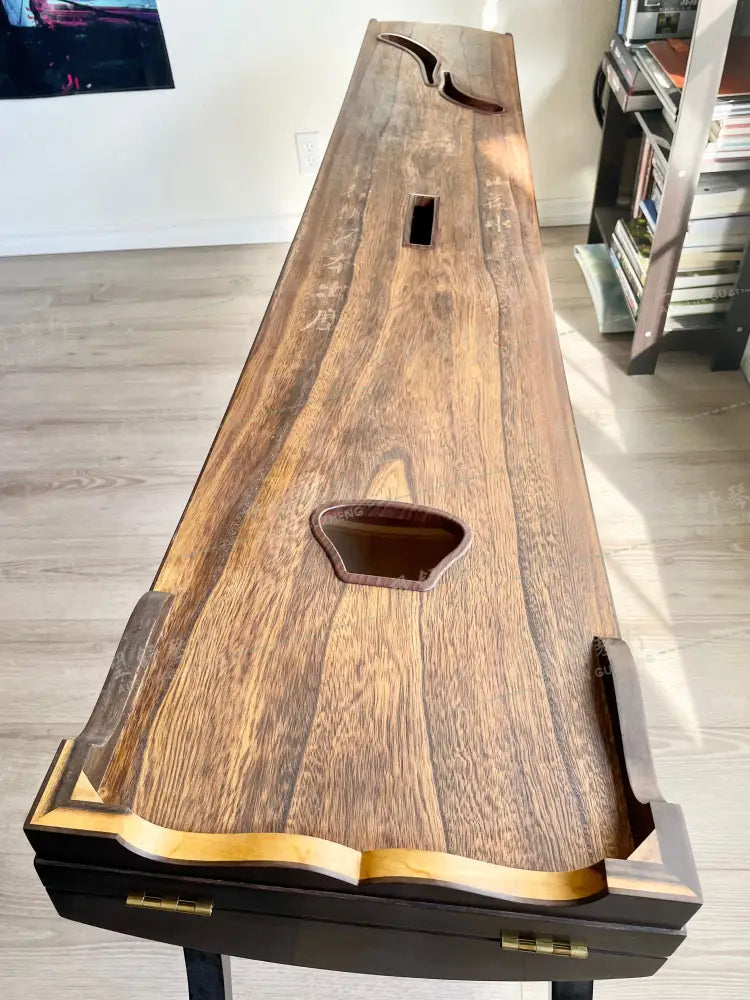 Huali Guzheng 上海华黎古筝 Ebony Wood 黑檀 with sculpted lotus flowers 木浮雕步步生莲 Ebony 黑檀