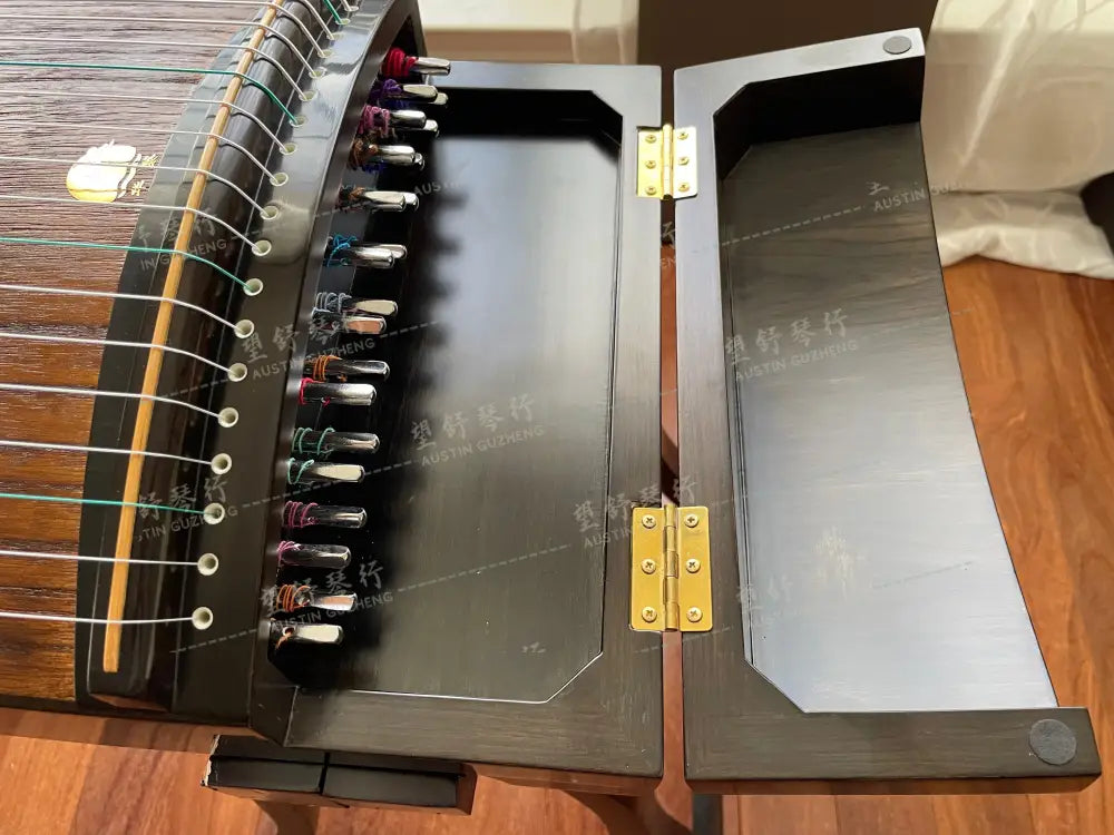 Huali Guzheng 上海华黎古筝 Ebony Wood 黑檀 with shell inlay birds and flowers 贝雕鸟语花香 Ebony 黑檀