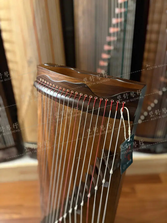 Qinsheng 琴晟 ｜ 珑月 1m整挖小筝. 100cm 39.4inch single-piece carved Travel Size “Luminous Moon” East Indian Rosewood 阔叶黄檀