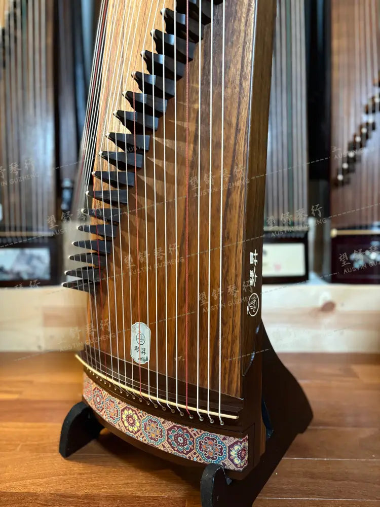 Qinsheng 琴晟 ｜ 蜀锦 1m整挖小筝. 100cm 39.4inch single-piece carved Travel Size “Shu Brocade” East Indian Rosewood 阔叶黄檀