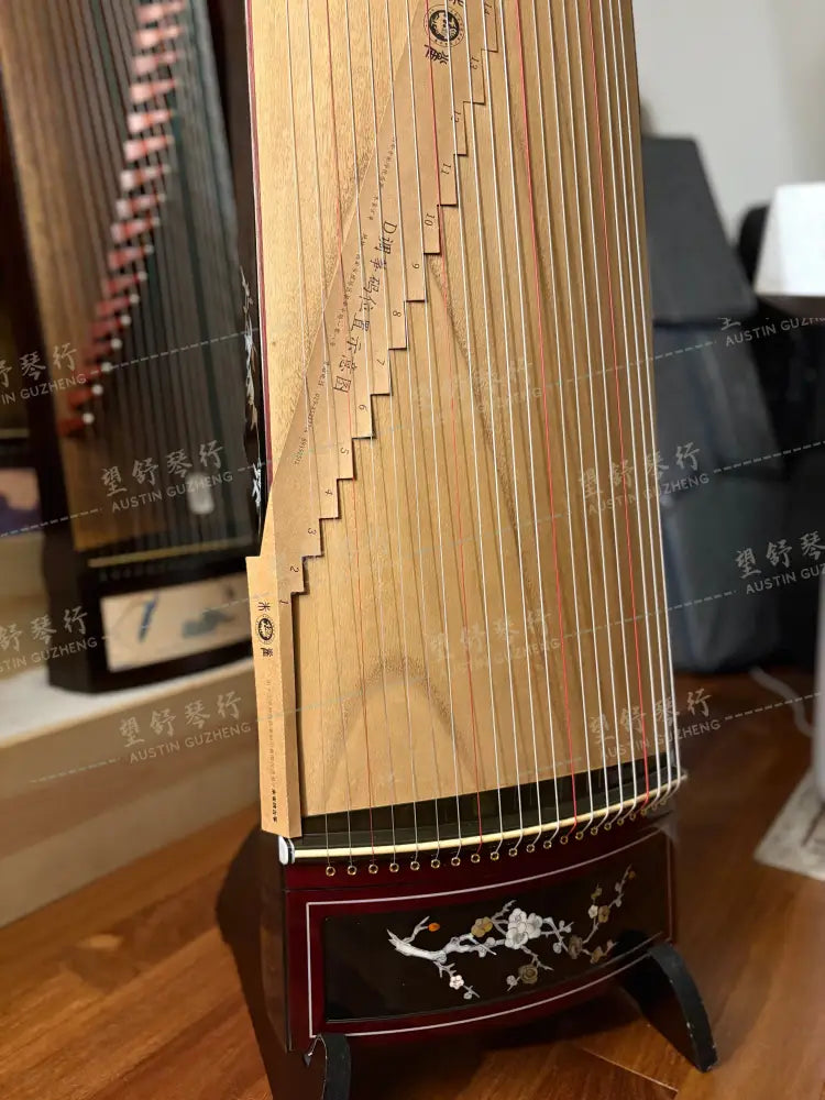 Zhuque Guzheng 790 light color soundboard 西安朱雀古筝 790 浅色面板 Air Dried 7 years